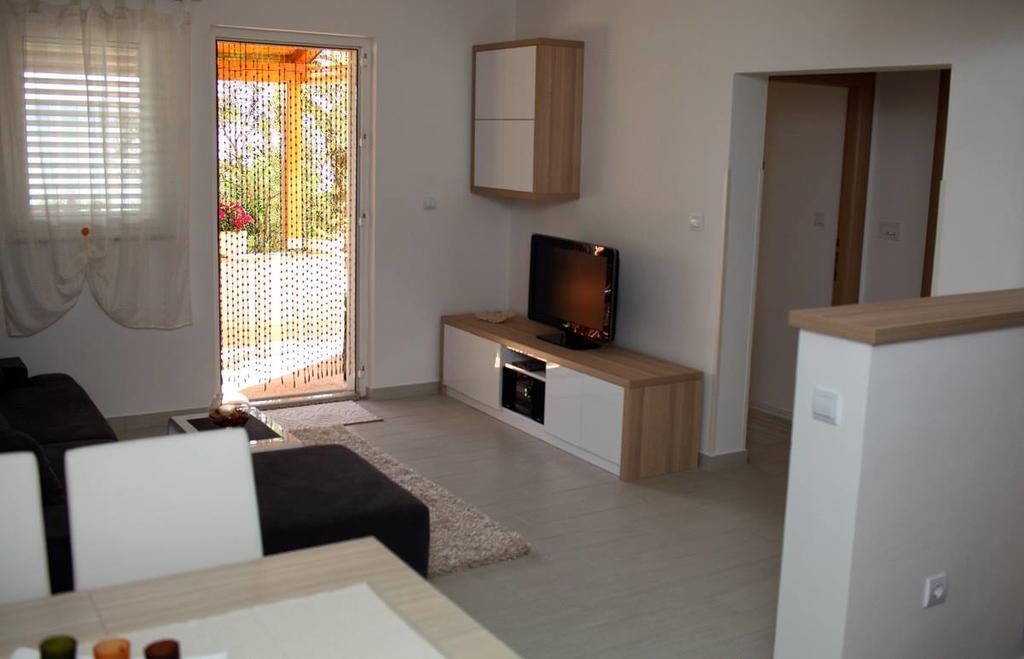 Apartman Mare Maslenica Ngoại thất bức ảnh